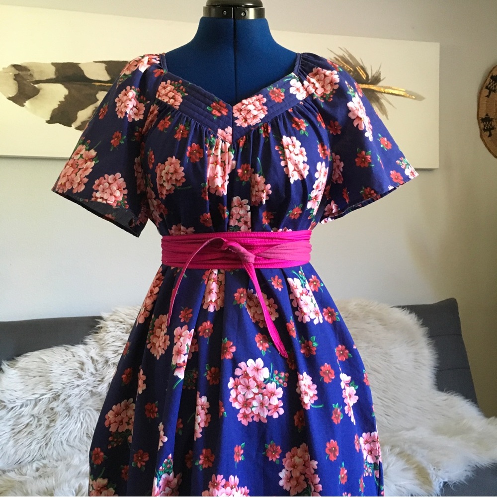 VTG 🌸 floral Muumu by Haband - Picture 3 of 16